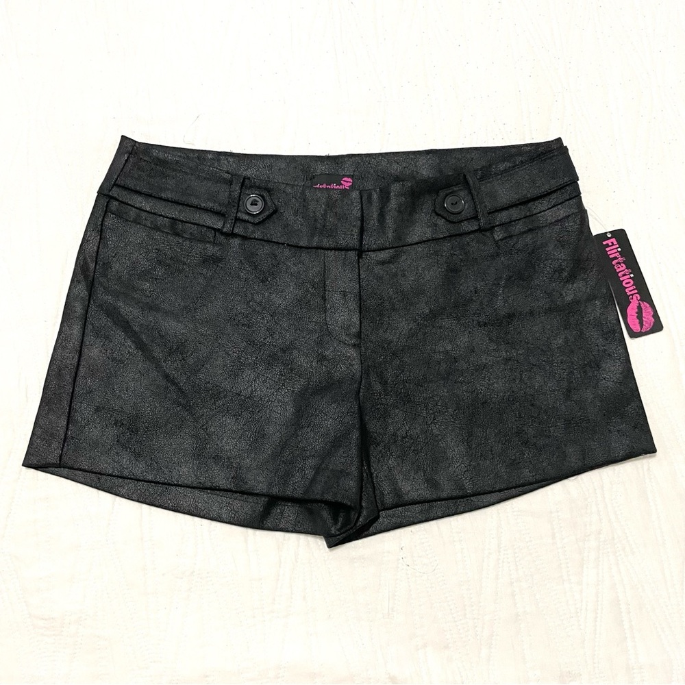 Flirtatious Shiny Black Women's Shorts